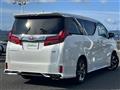 2022 Toyota Alphard Hybrid
