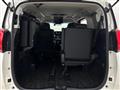 2022 Toyota Alphard Hybrid