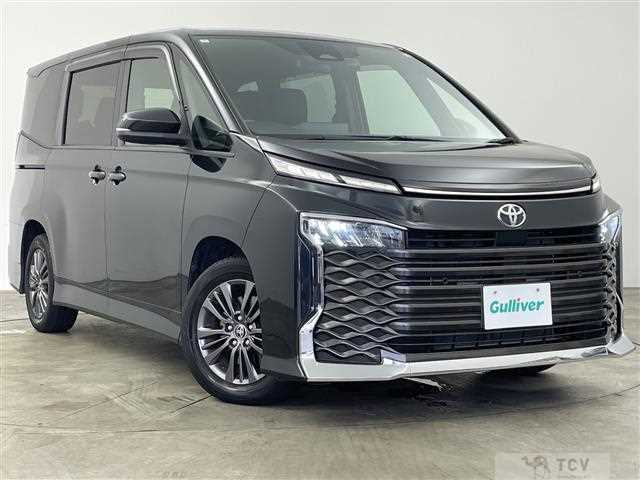 2022 Toyota Voxy