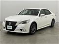 2013 Toyota Crown Hybrid