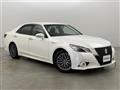 2013 Toyota Crown Hybrid