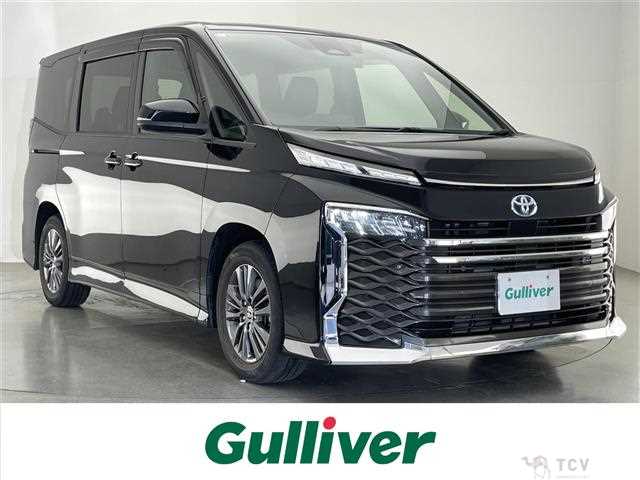 2022 Toyota Voxy
