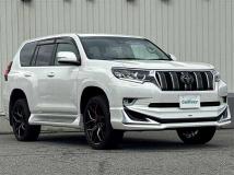 2023 Toyota Land Cruiser Prado
