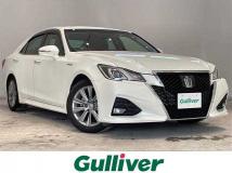2016 Toyota Crown Hybrid