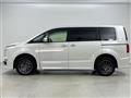 2021 Mitsubishi Delica D5