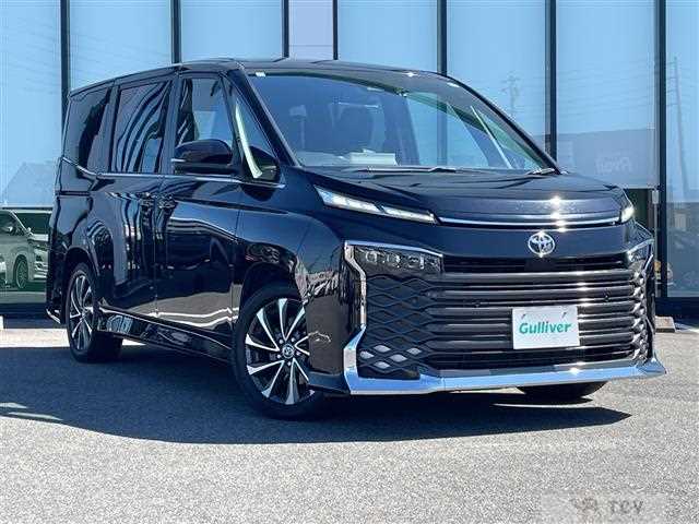 2024 Toyota Voxy