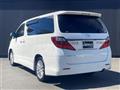2012 Toyota Alphard