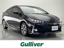 2022 Toyota Prius PHV