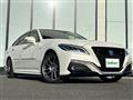 2018 Toyota Crown Hybrid