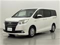 2016 Toyota Noah