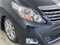 2013 Toyota Alphard