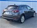 2017 Mazda Axela Sport