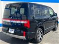 2025 Mitsubishi Delica D5