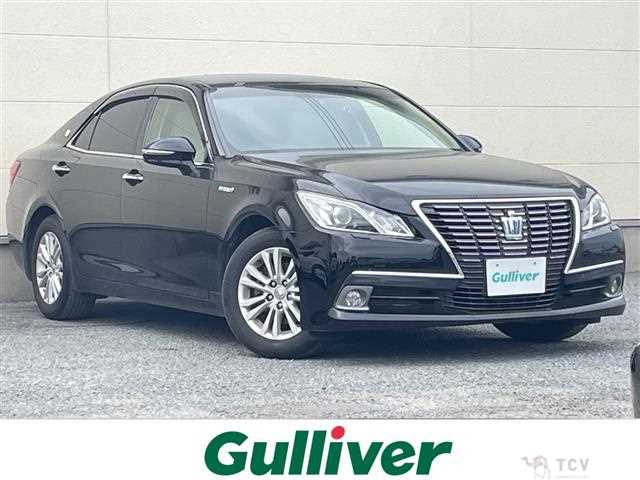 2015 Toyota Crown Hybrid