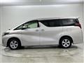 2019 Toyota Alphard Hybrid