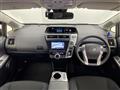 2019 Toyota PRIUS α