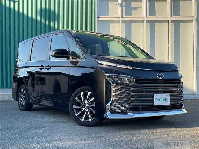 2023 Toyota Voxy