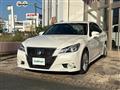 2014 Toyota Crown Hybrid