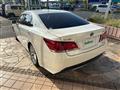 2014 Toyota Crown Hybrid