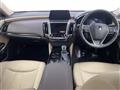 2018 Toyota Crown Hybrid