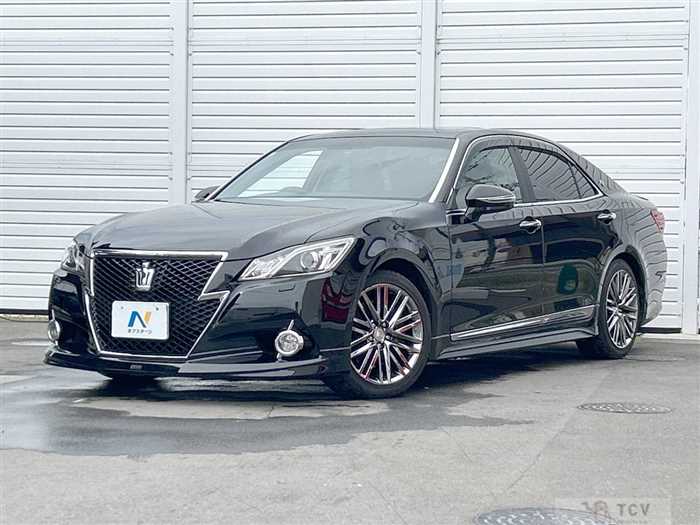 2013 Toyota Crown