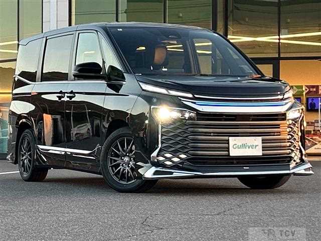 2022 Toyota Voxy