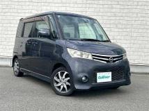 2010 Nissan ROOX
