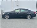 2014 Toyota Crown Hybrid