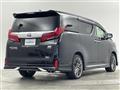 2022 Toyota Alphard Hybrid