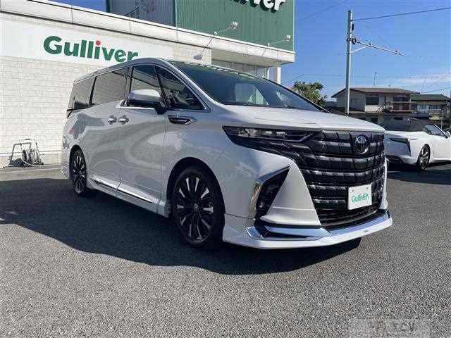 2024 Toyota Alphard Hybrid