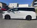 2024 Toyota Alphard Hybrid