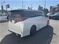 2024 Toyota Alphard Hybrid