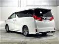 2021 Toyota Alphard Hybrid