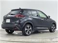 2022 Nissan KIX