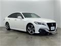 2019 Toyota Crown Hybrid