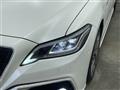 2019 Toyota Crown Hybrid