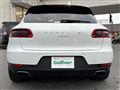 2016 Porsche Macan