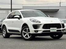 2016 Porsche Macan