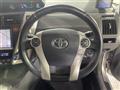 2013 Toyota PRIUS α