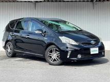 2011 Toyota PRIUS α