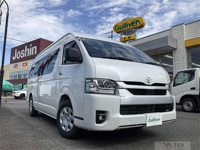 2026 Toyota Hiace Commuter