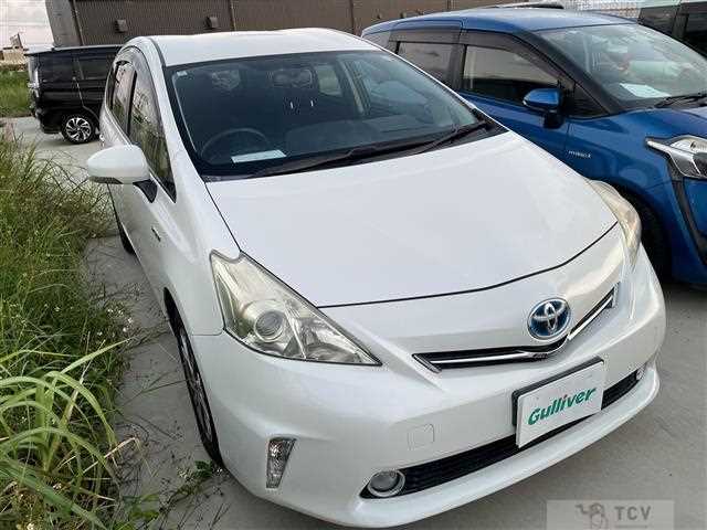 2014 Toyota PRIUS α