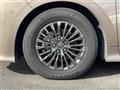 2023 Toyota Alphard Hybrid