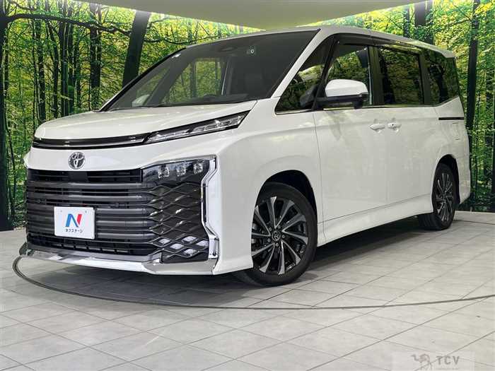 2022 Toyota Voxy