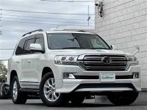 2016 Toyota Land Cruiser