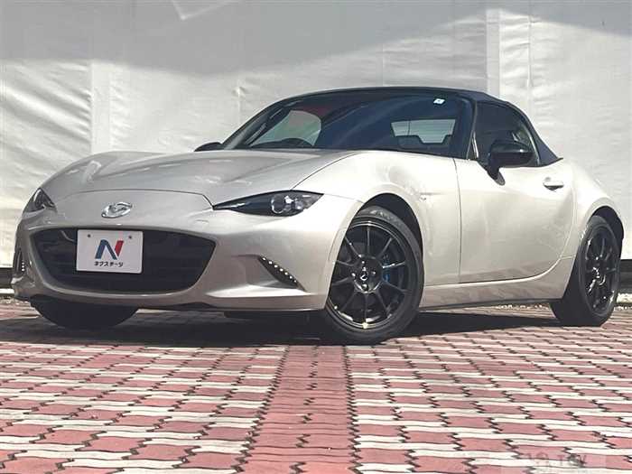 2022 Mazda Roadster