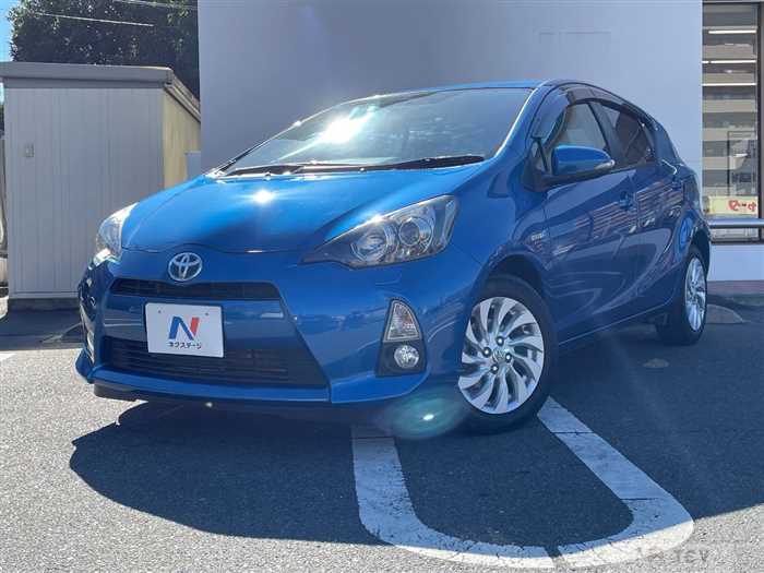 2013 Toyota AQUA