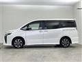 2022 Toyota Voxy