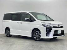2022 Toyota Voxy