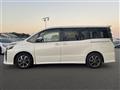2017 Toyota Voxy